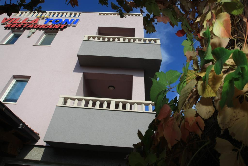 Villa Toni Sveti Filip i Jakov Kültér fotó