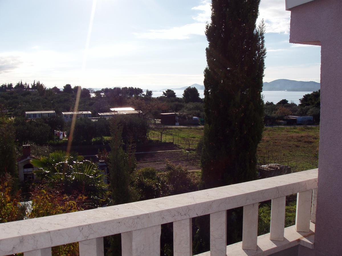 Villa Toni Sveti Filip i Jakov Kültér fotó